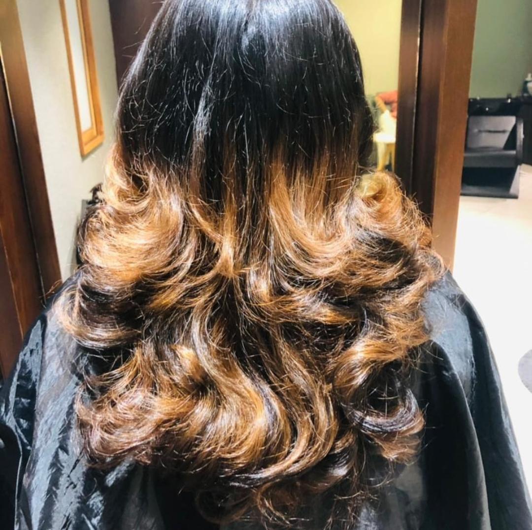 GLOW MAX BEAUTY SALON AND SKIN CARE VETTICHIRA